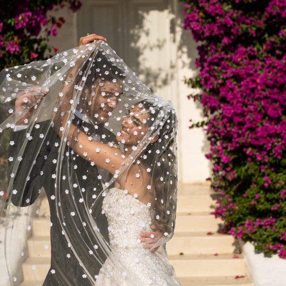 Wedding in Athenian reviera island art & taste_brides & grooms ceremony vows