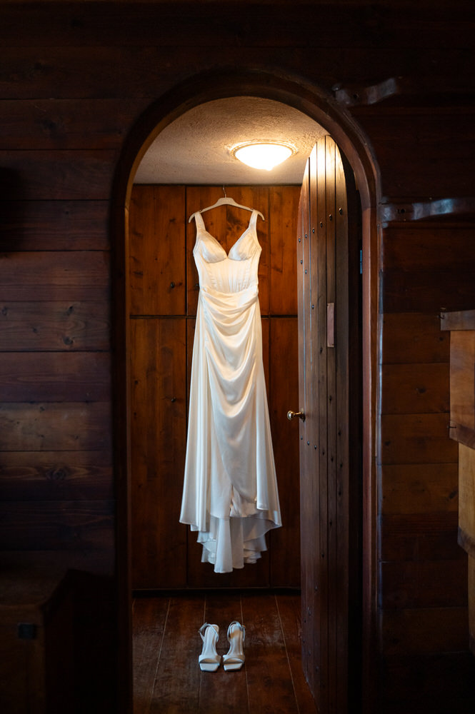 villa-delenia-destination-wedding-greece-brides-preparation