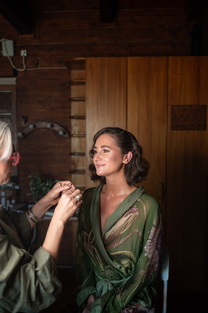 villa-delenia-destination-wedding-greece-brides-preparation